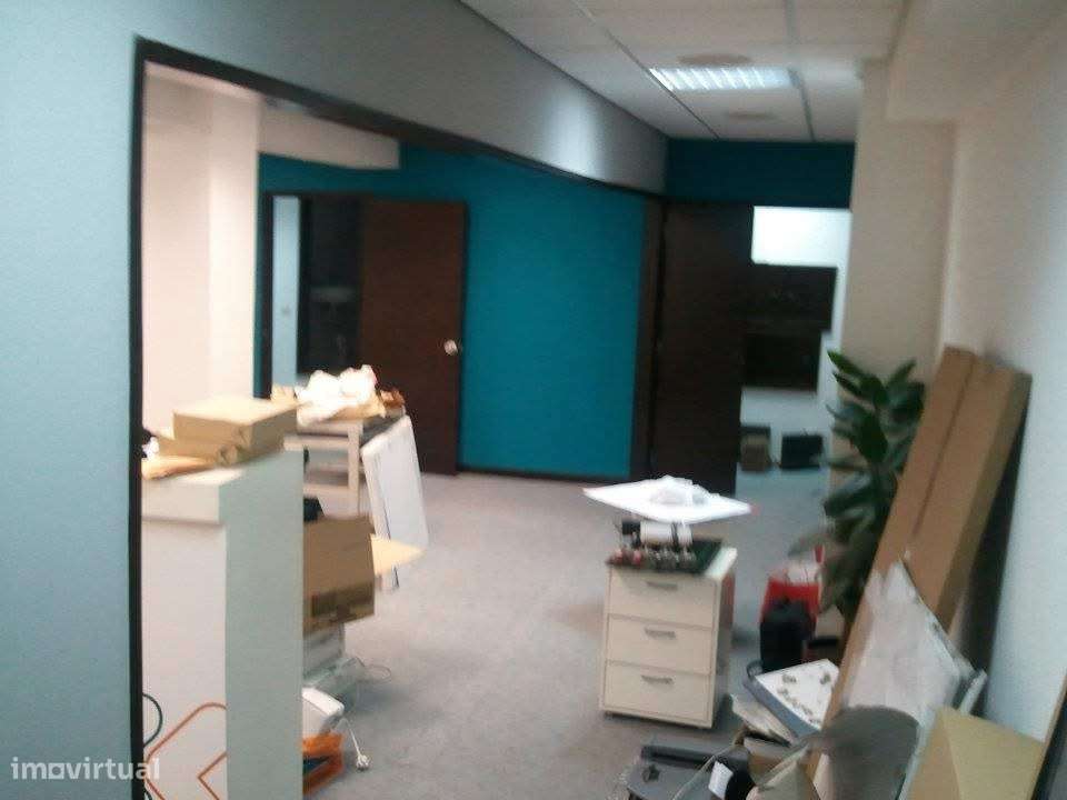 Loja com 260m2 no Bairro do Liceu em Aveiro - Grande imagem: 4/10