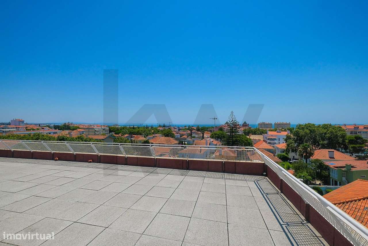 T4 Remodelado no Centro da Parede com Vista Mar-35