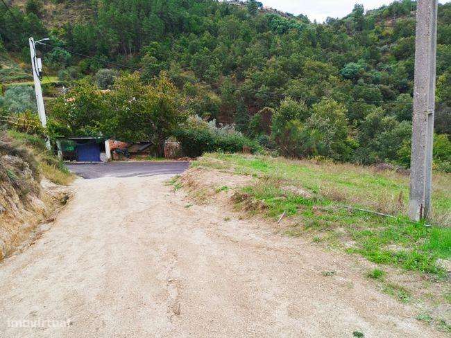 Moradia para recuperar - Grande imagem: 2/20