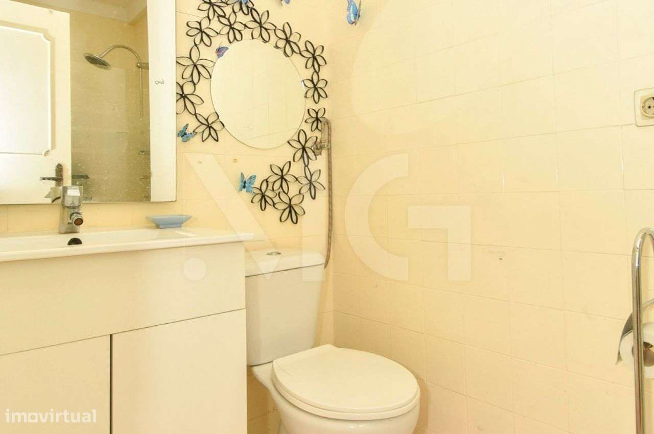 Apartamento T2 em Campanhã Totalmente Mobilado e Equipado-18