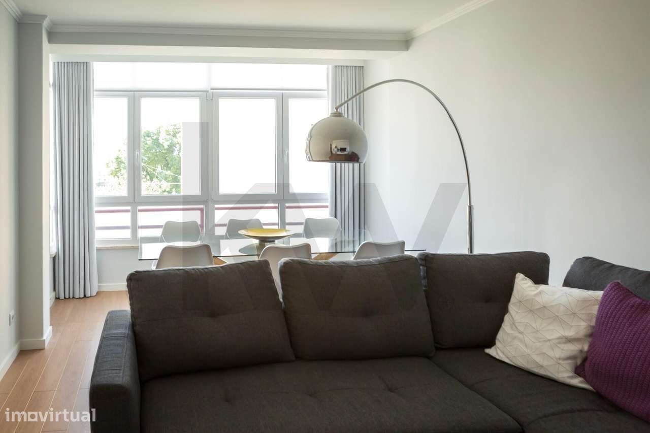 Apartamento T2 mobilado situado na zona mais procurada de Almada - Grande imagem: 5/16