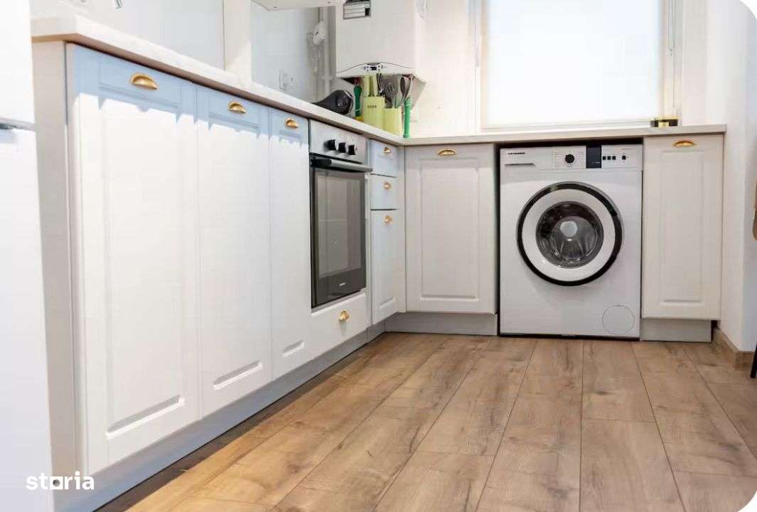 Apartament cu 3 camere, 67 mp, balcon, zona Teilor - Imagine principală: 5/11