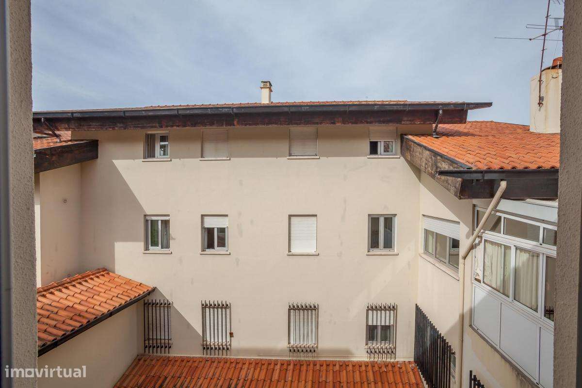 Quarto - localizado em Cidral Coimbra - Grande imagem: 5/6