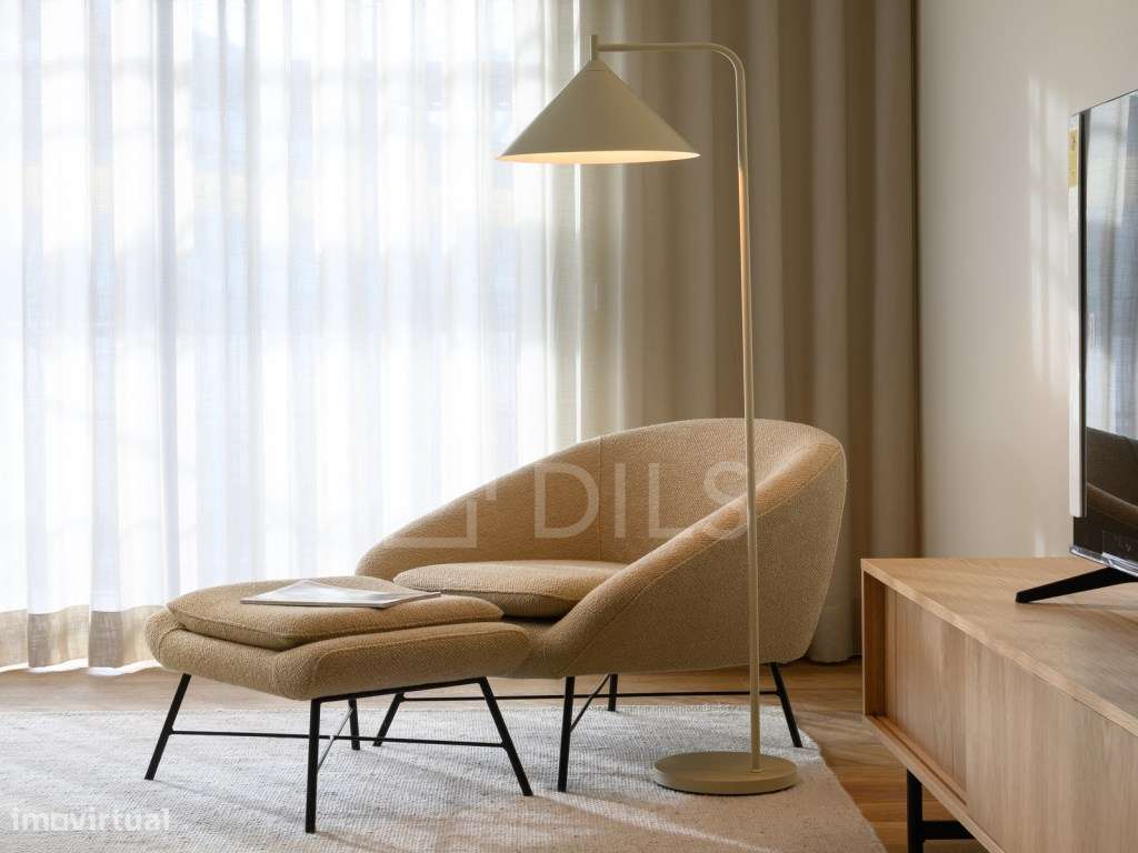 Apartamento T3 com varanda e estacionamento no Campo Grande - Grande imagem: 2/76