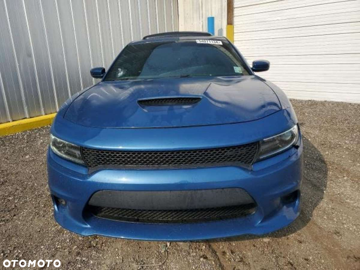 Dodge Charger - 4