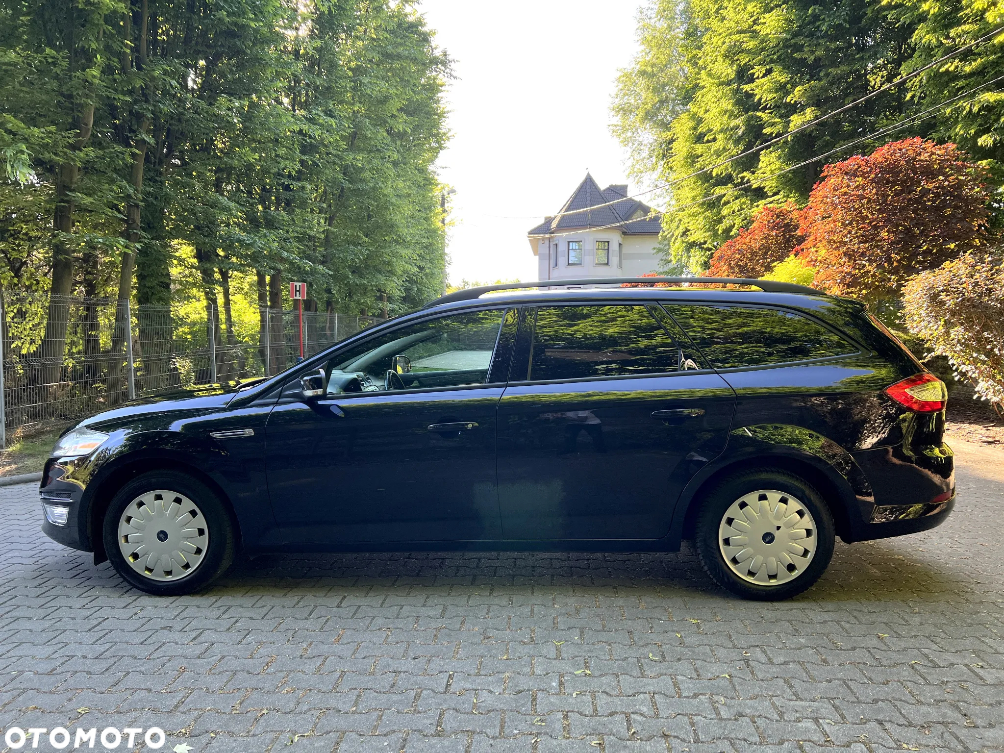 Ford Mondeo 1.6 Silver X - 30