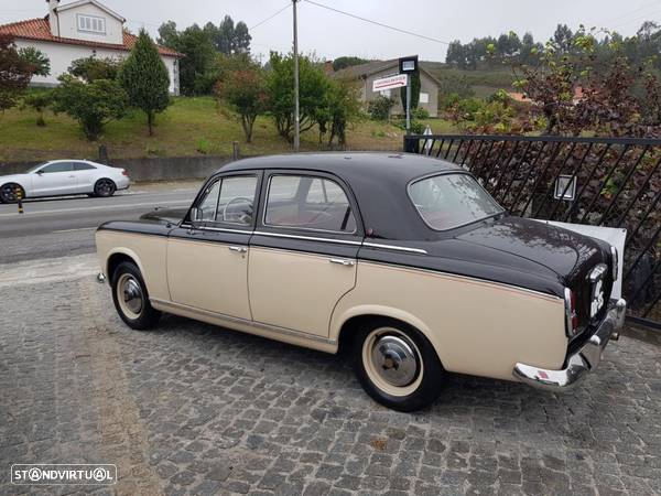 Peugeot 403 - 8