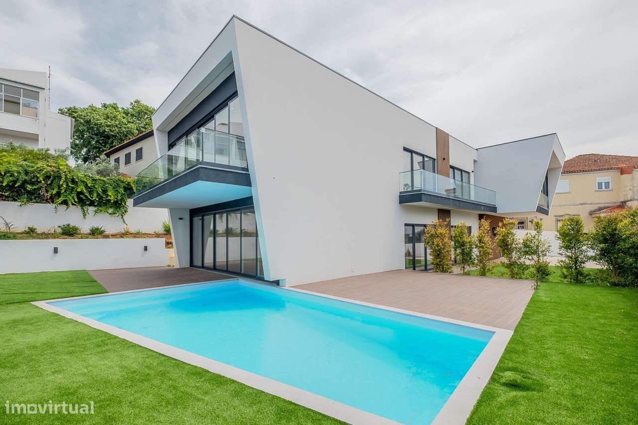 PARA VENDA: Moradia T4 contemporânea com piscina no centro da Parede - Grande imagem: 4/60