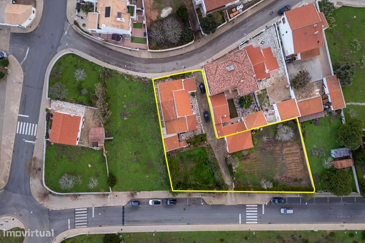 Moradias T3 + T1 e Garagem em Sagres - Grande imagem: 3/46