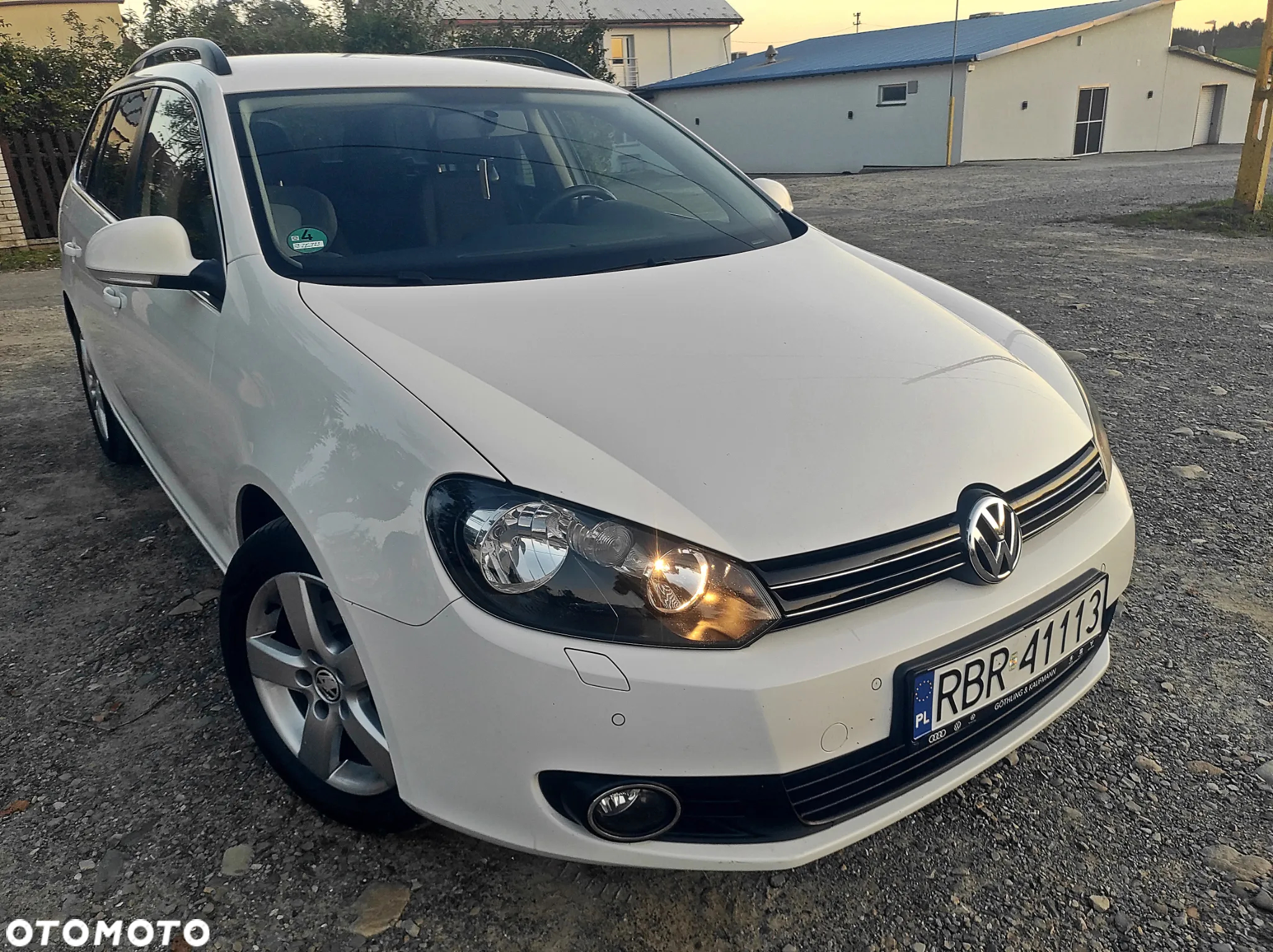 Volkswagen Golf 1.6 TDI DPF BlueMotion Technology Comfortline - 19