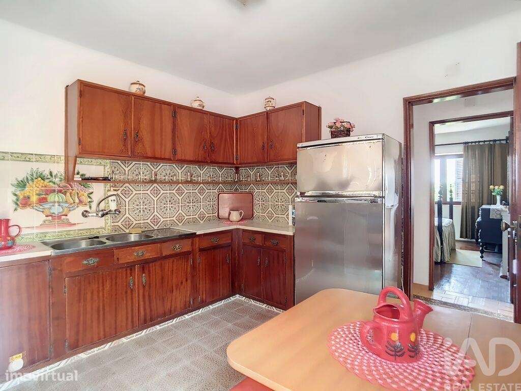 Casa tradicional T4 em Lagoa e Carvoeiro de 200,00 m2 - Grande imagem: 5/26