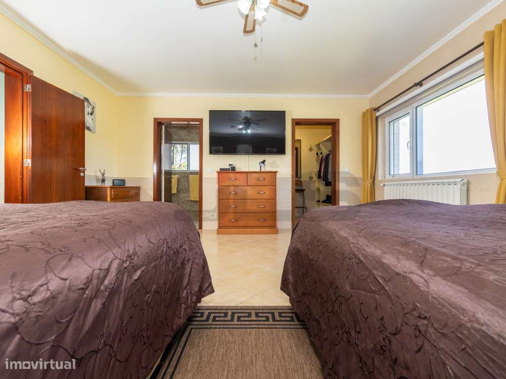 Moradia T3 Contemporânea com Grande Jardim em Rabo de Peixe , São M...-19