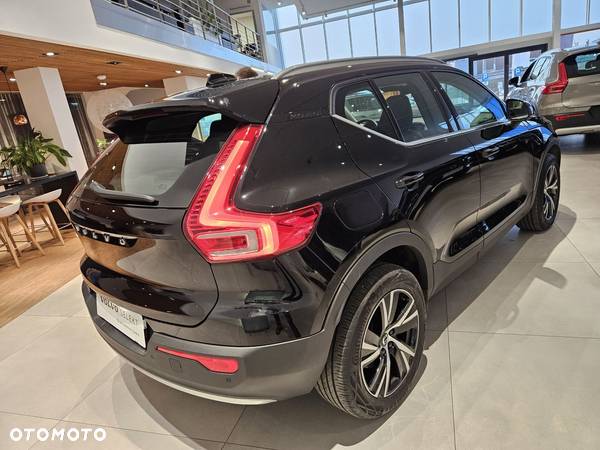 Volvo XC 40 - 5