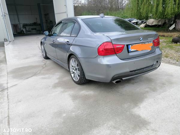 Dezmembrez BMW seria 3 E90 facelift 2010 - 8