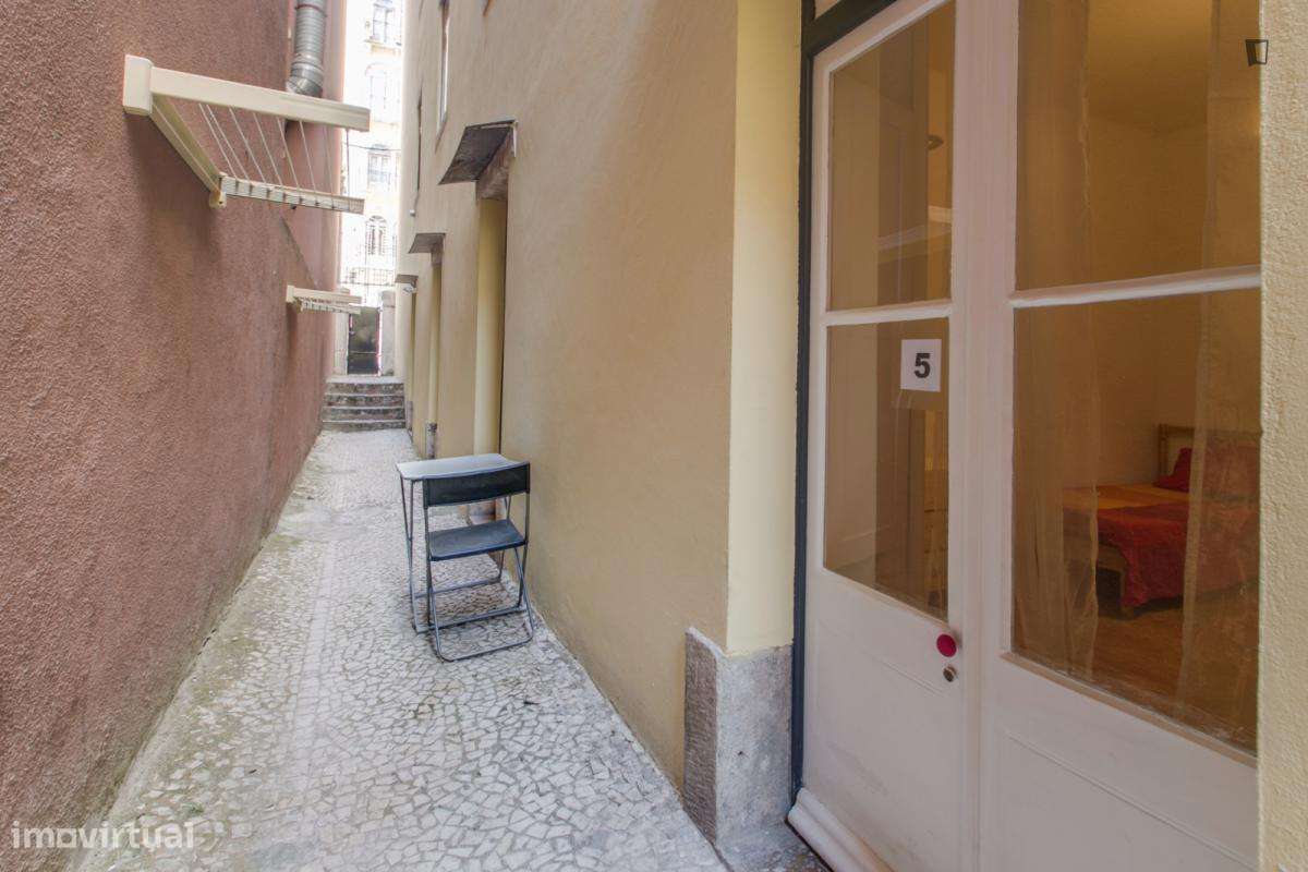 Quarto - localizado em Picoas Lisbon - Grande imagem: 2/7