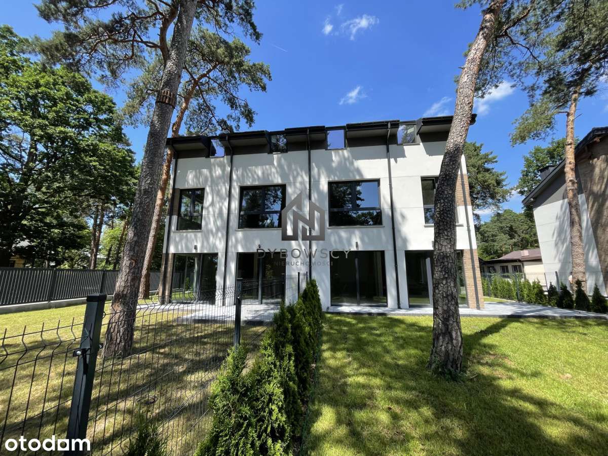 Dom klasy premium Józefów Nowoczesny projekt-4