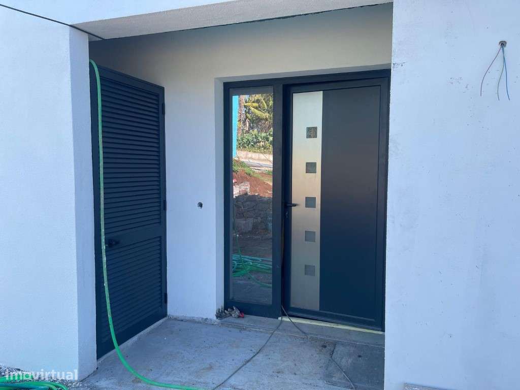 Moradia Nova em Construção em Canhas (Ponto do Sol) - Grande imagem: 2/9