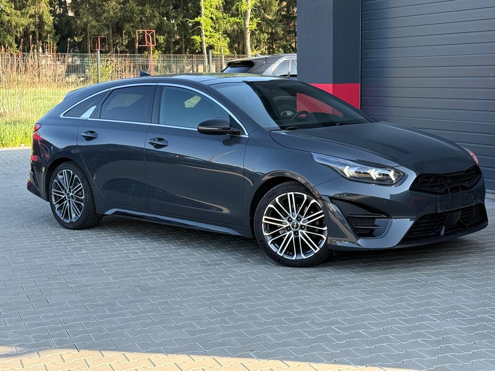 Kia Ceed 1.5 T-GDI DCT7 OPF GT LINE 2023