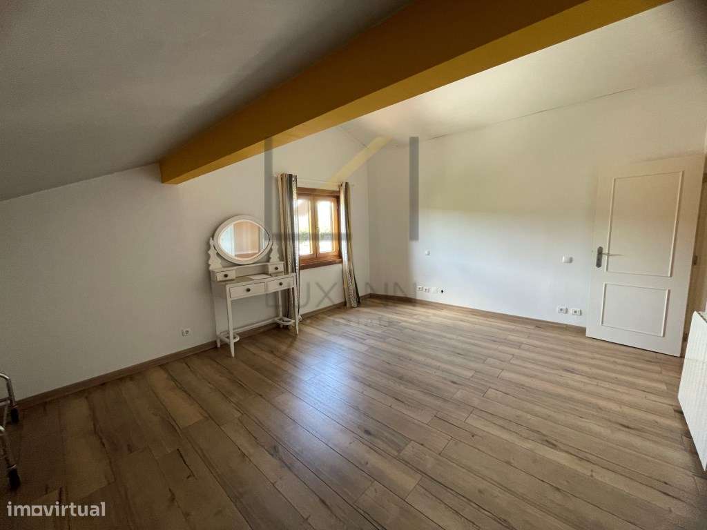 Moradia T4 com piscina e jardim, na Aldeia Grande, Setúbal-41