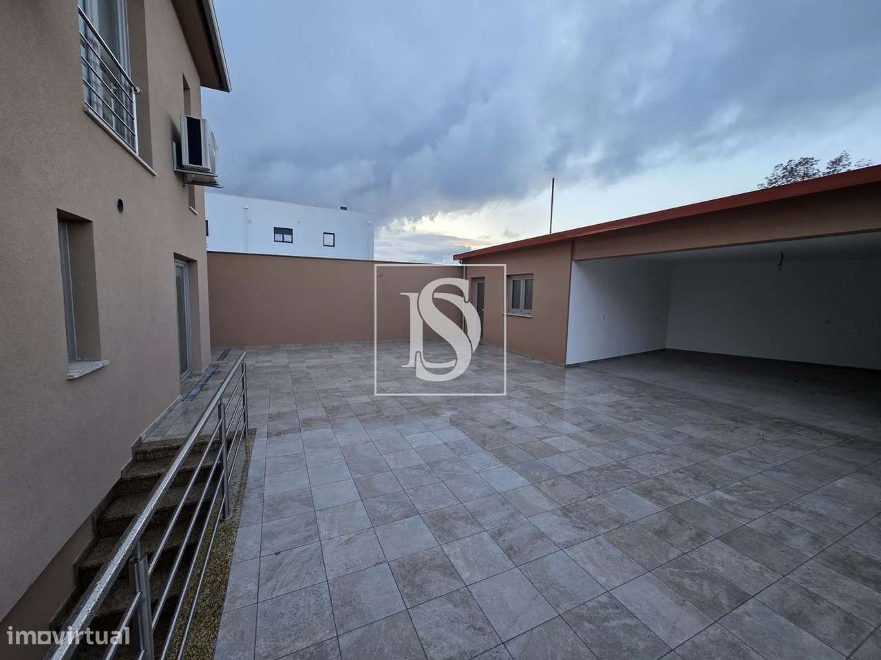 Apartamento T2, no Botulho-12