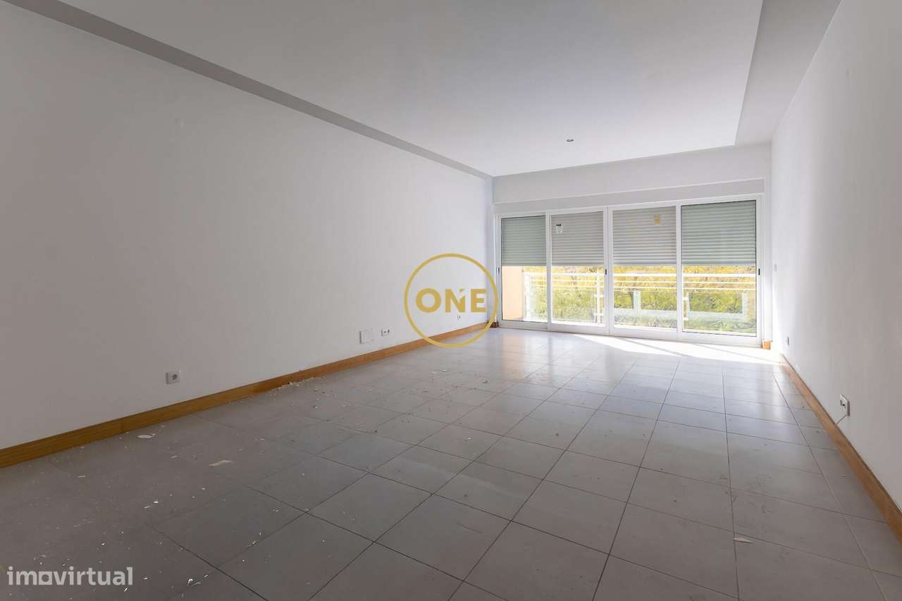 Apartamento T3 com Terraço em Pegões, Montijo - Grande imagem: 2/26