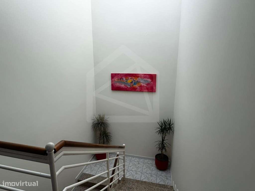 Moradia Isolada T3 em Escapães-24