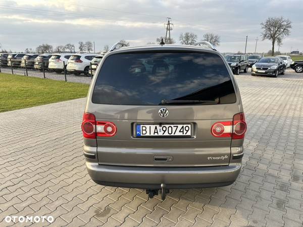 Volkswagen Sharan 2.0 TDI DPF BlueMotion United - 9