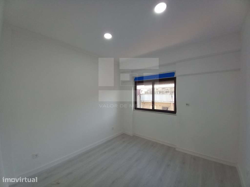 APARTAMENTO DUPLEX T3 - COSTA DA CAPARICA, 300 M DA PRAIA-21