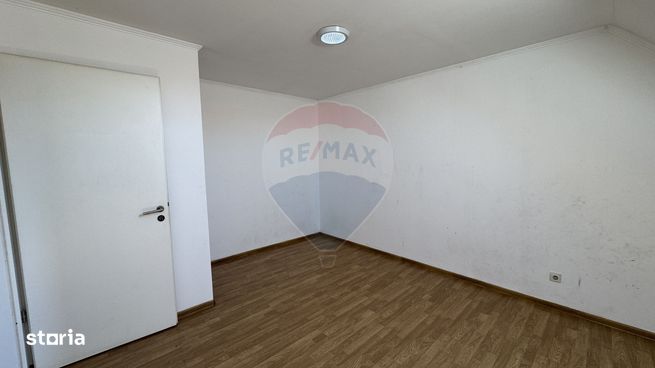 CUMPARA ACUM CU COMISION ZERO casa de vânzare în zona linistita-17