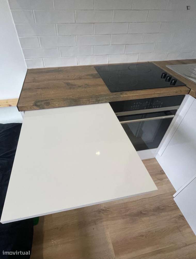 Estúdio - localizado em Aldoar Porto - Grande imagem: 3/7