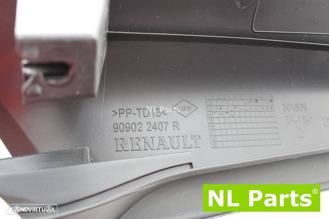 Revestimento da porta da mala Renault Clio 4 909022407r - 4