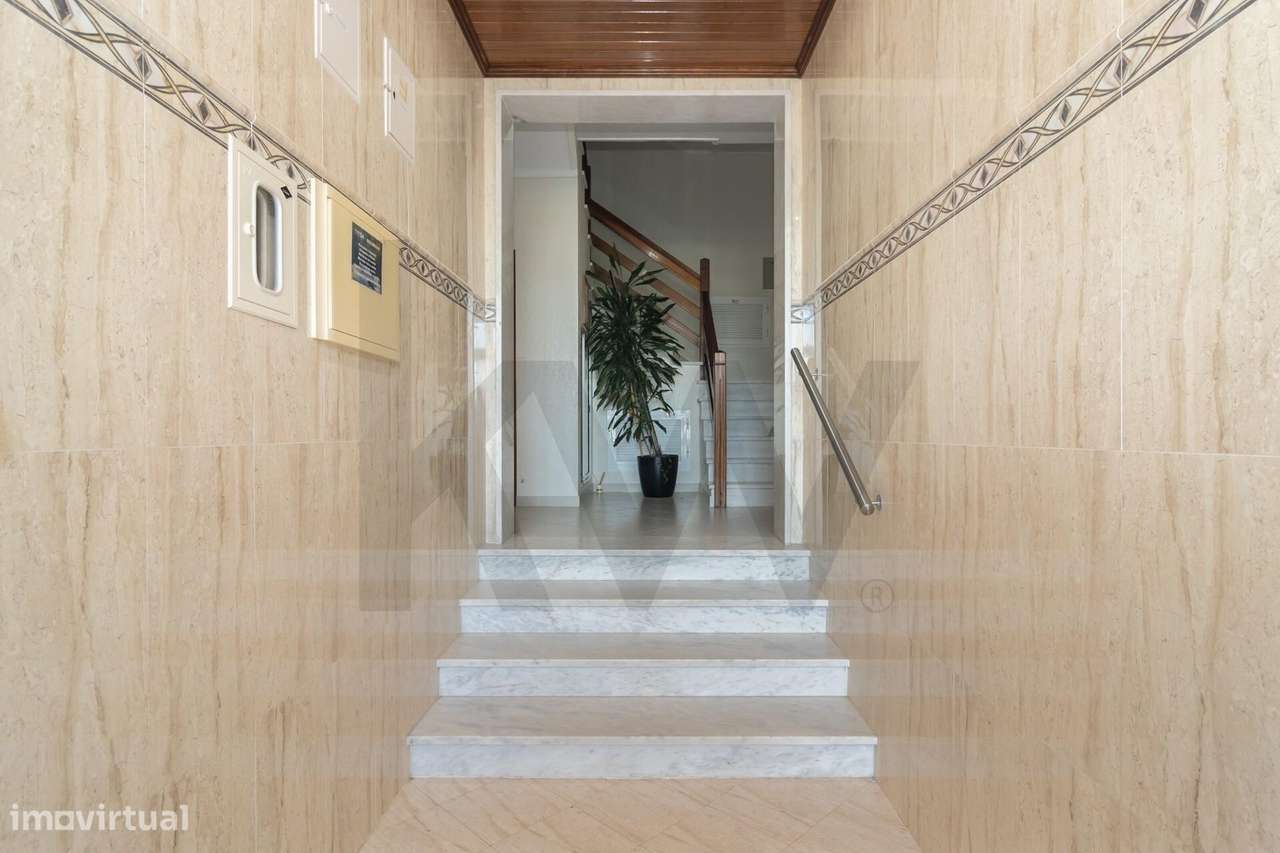 Apartamento T2 no Montijo-33