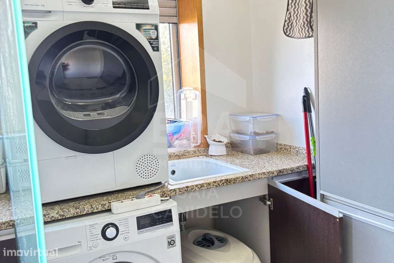 T2 Totalmente Renovado no Coração de Canelas - Grande imagem: 5/9