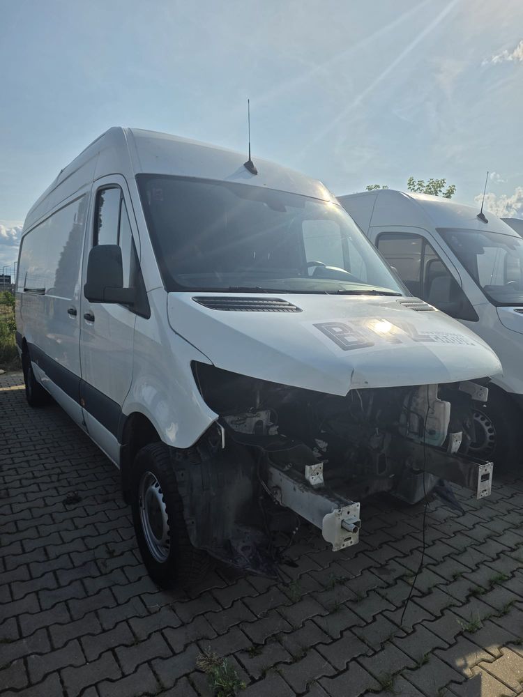 Mercedes-Benz Sprinter 2021