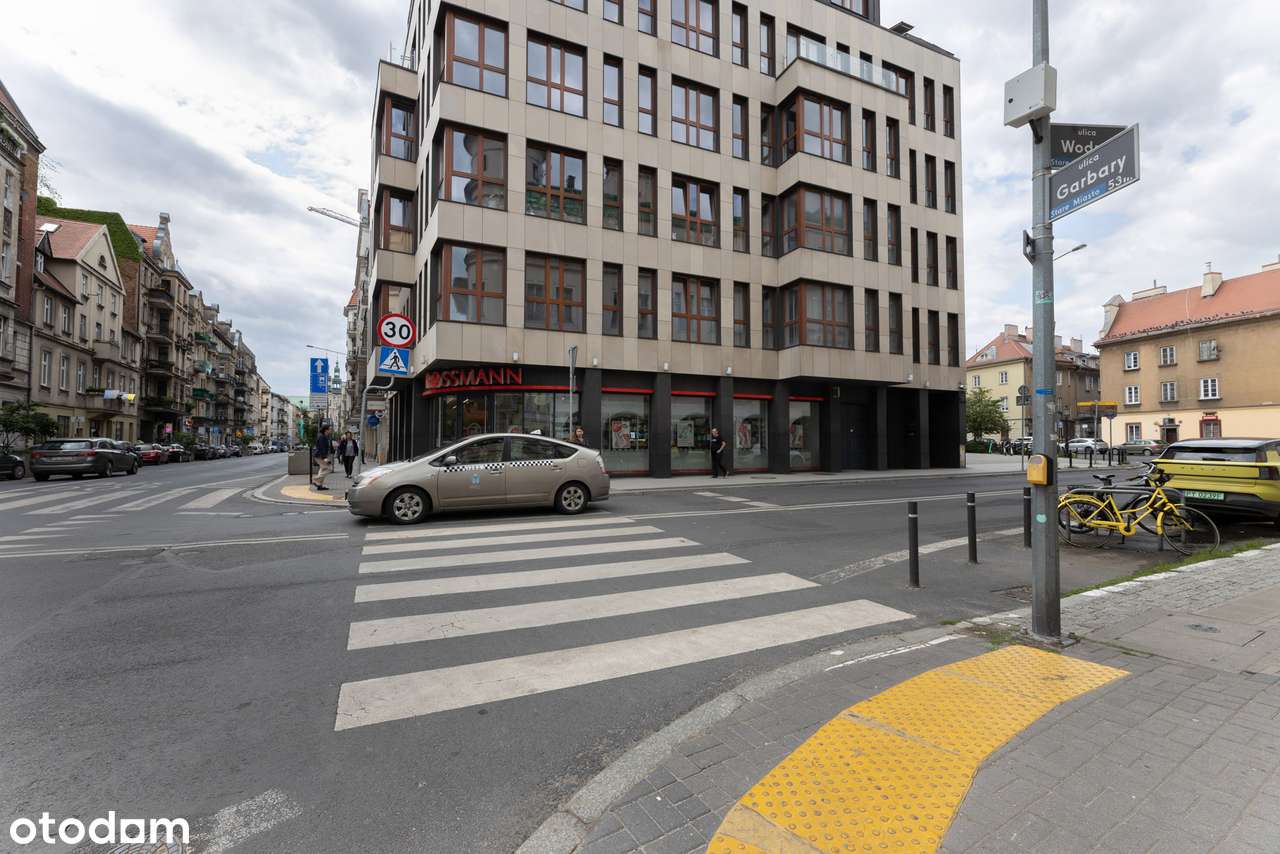 Mieszkanie w prestiżowym apartamentowcu przy Starym Rynku! Okazja!-15