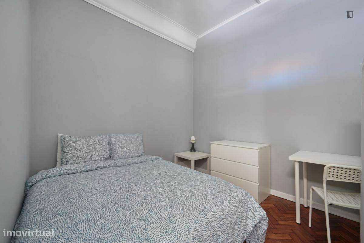 Quarto - localizado em Saldanha Lisbon - Grande imagem: 3/7
