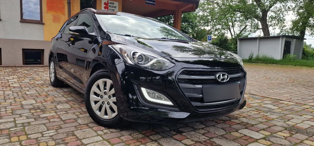 Hyundai i30 II 1.6 CRDI DCT Premium 2017