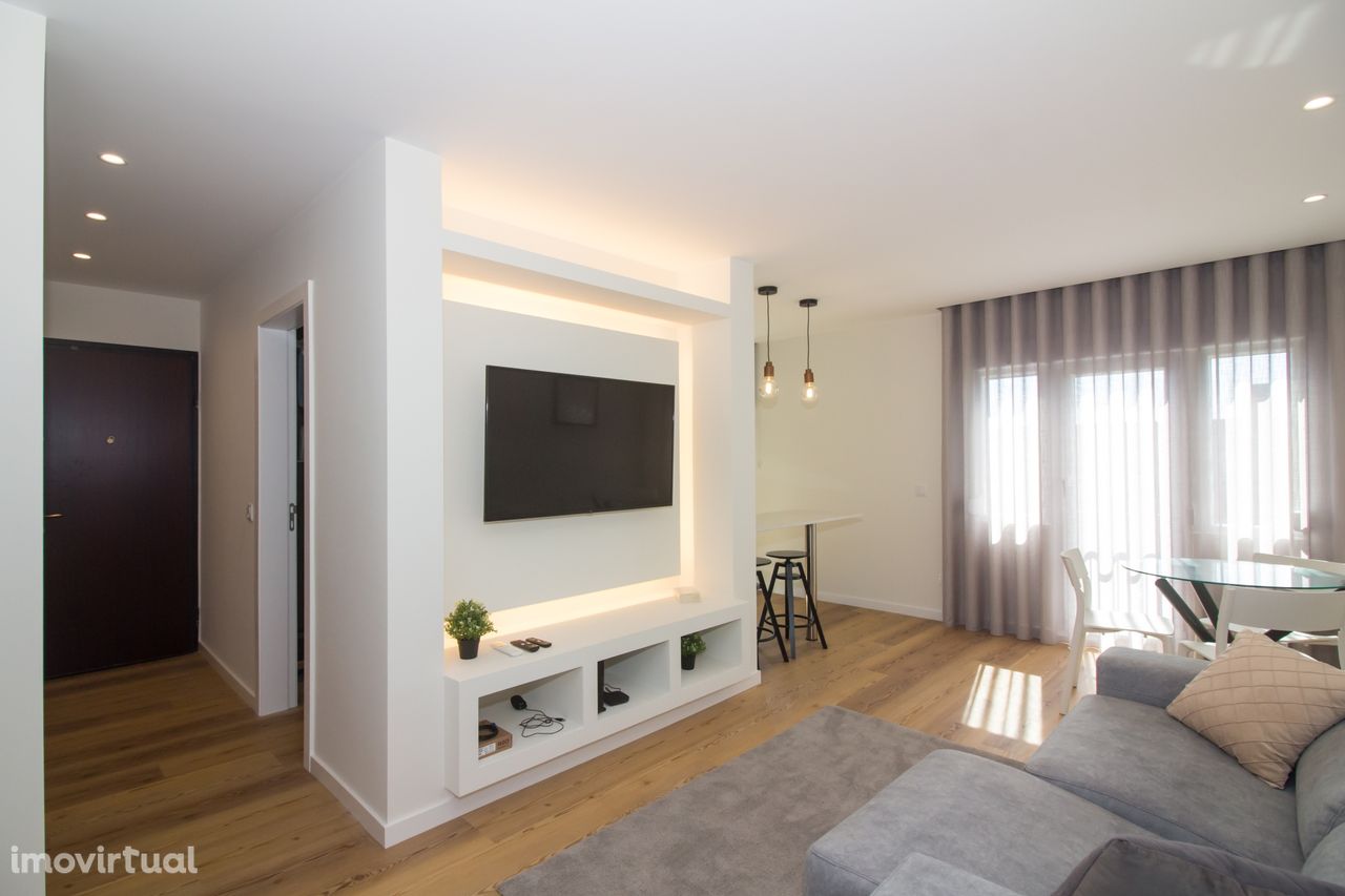 Apartamento T2 na Encarnação, Lisboa