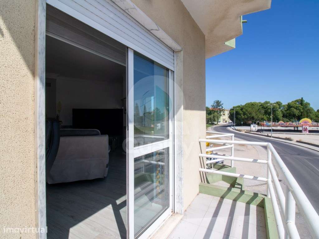 Excelente Apartamento T2 - Baixa da Banheira-5