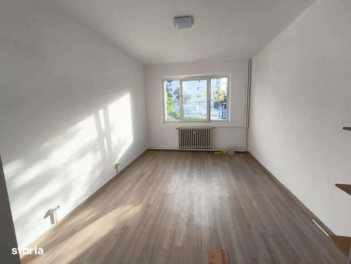 Podu Ros Jumbo Garsoniera, 23mp! - Imagine principală: 1/2