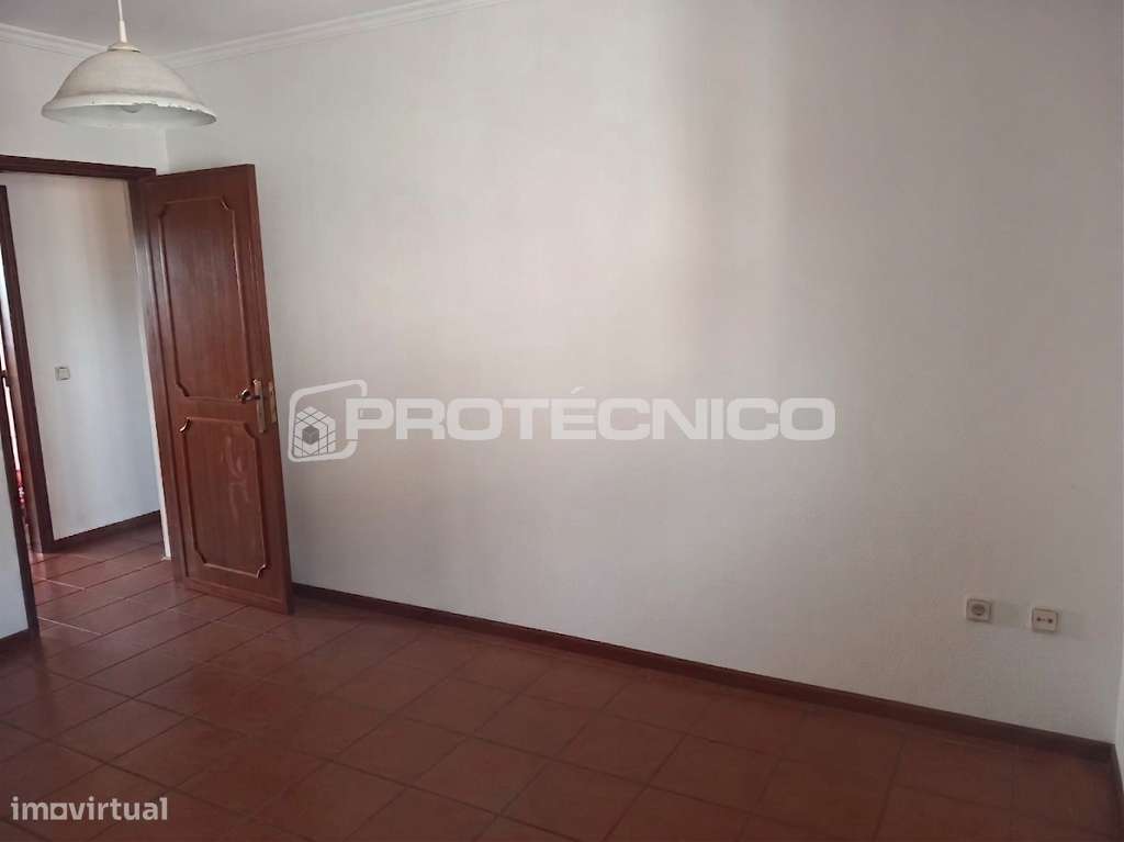 Apartamento T3 para Arrendamento em Cacia - Grande imagem: 2/10