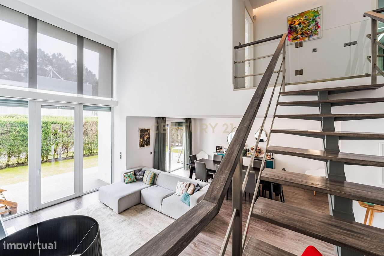 Moradia contemporânea na Aroeira | Luz natural, conforto e eficiência-26