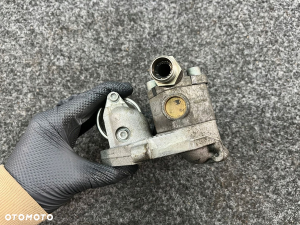 audi vw 1.6 alz zawór egr 06B131817L 06B131501 06B131101F - 4