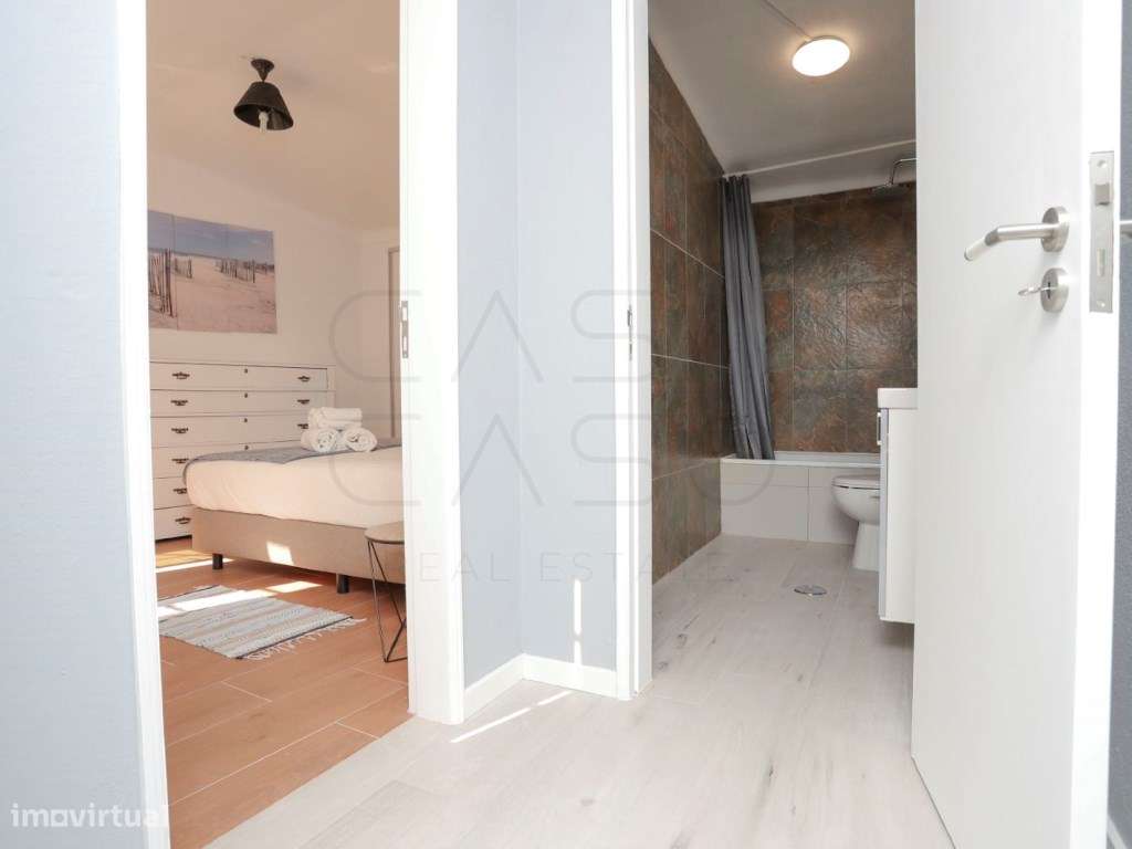 Apartamento duplex T1 (2 assoalhadas) com terraço no centro da Cida... - Grande imagem: 5/23