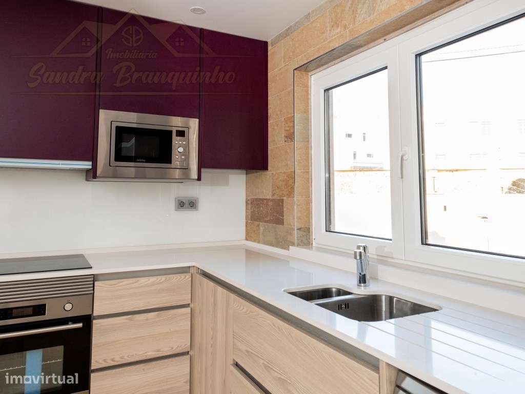 Apartamento T3 com terraço no CENTRO - Grande imagem: 5/36