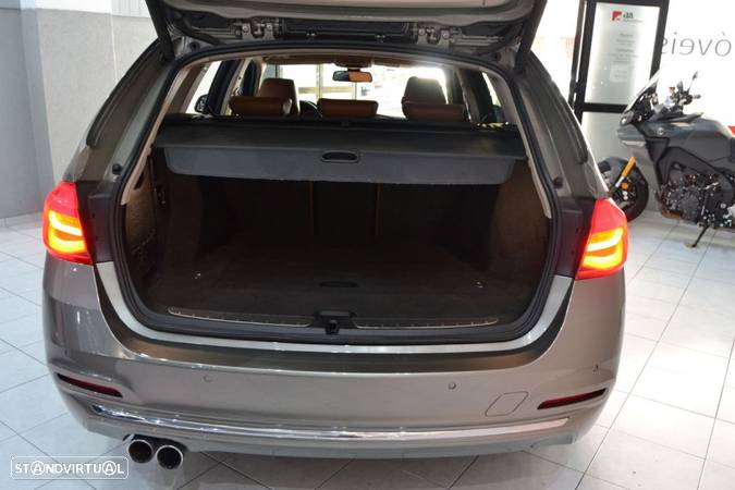 BMW 320 d Touring Line Luxury Auto - 7