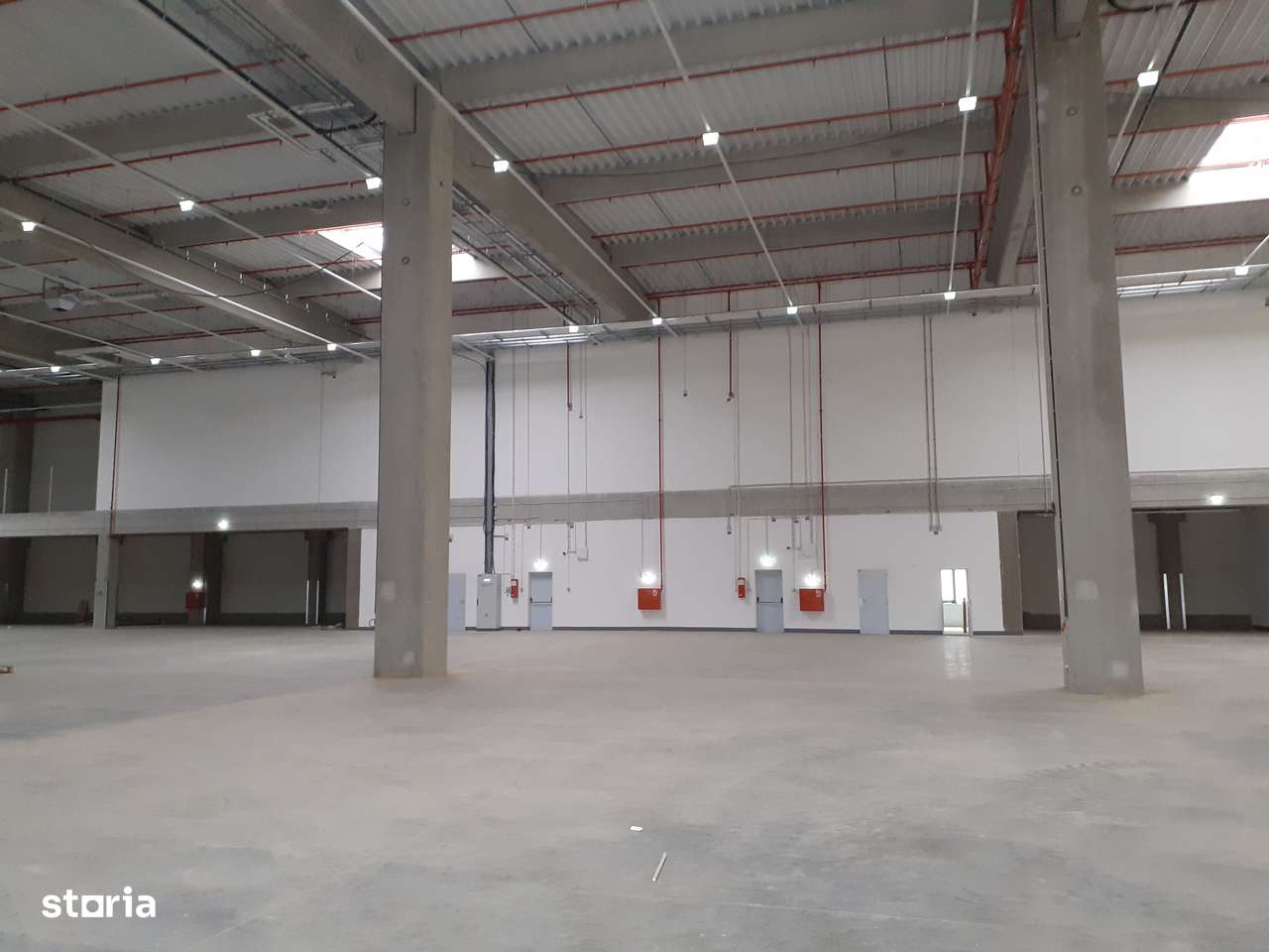 Hale logistice si industriale clasa A, supr 1000 mp la 70000 mp - Imagine principală: 1/6
