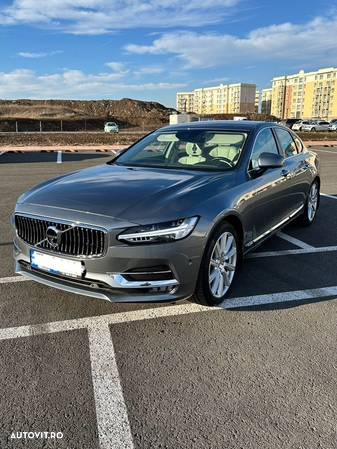 Volvo S90 - 1