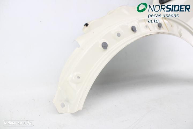 Guarda lamas esquerdo Mini Hatchback R56|07-10 - 2