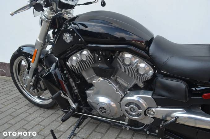 Harley-Davidson V-Rod Muscle - 22